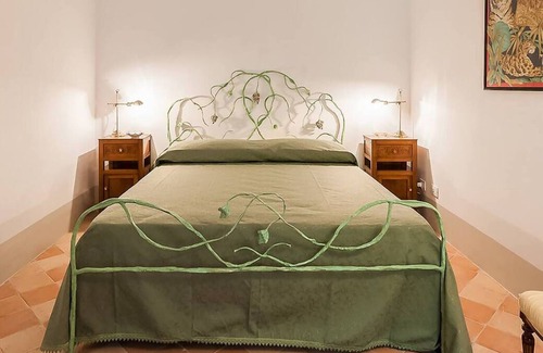 Termini Villa | 14th Century Converted Monastery