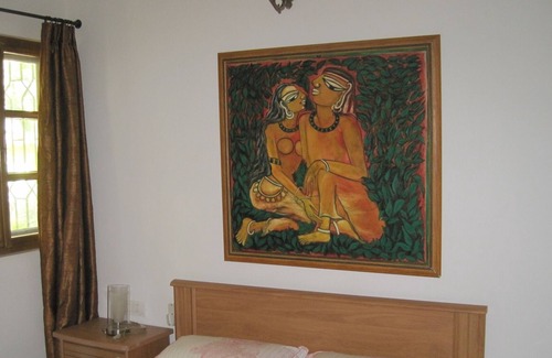 Betalbatim House | 15 min walk to beach, swim pool in season, beautiful garden, cook on request