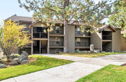 Bend House | 15 minute drive to Mt Bachelor Resort Perks