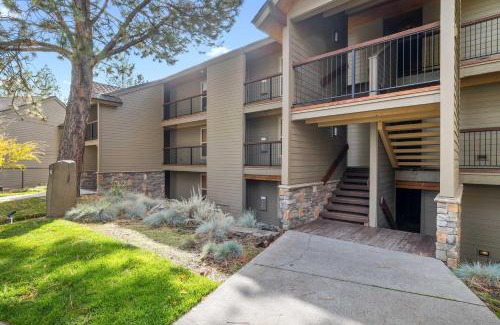 Bend House | 15 minute drive to Mt Bachelor Resort Perks