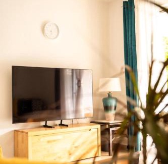 Porto Rafti Apartment | 15 minutes from Athens airport