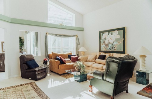 Lindfields House | 15 Minutes to Disney! Private Pool Home with Open Living Space