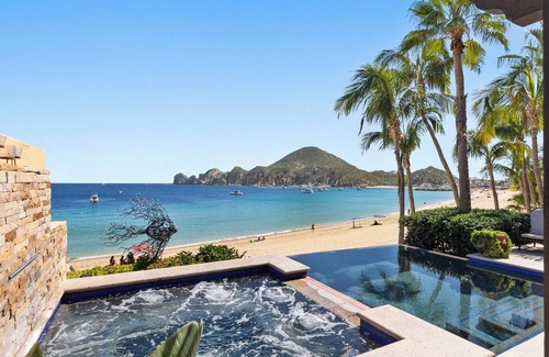 El Medano Ejidal Villa | ¬15% OFF Luxury 4 Bd Beachfront Villa #6 in Cabo 5-Star Service