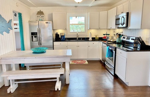 Laguna Beach Estates House | $150/Nt October 11-15th ~ Laguna Beach~5th House from the Perfect Beach Access# 83!