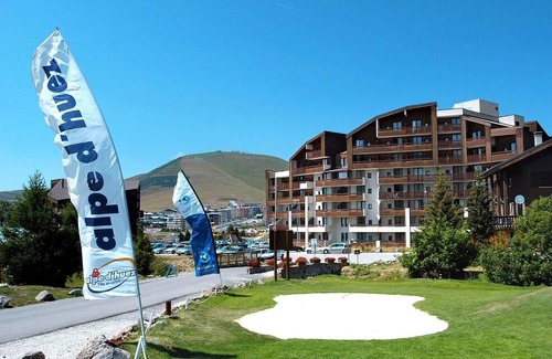 Bergers Apartment | 150m from shops, parking, tv, ski locker, 35m², Alpe d'Huez