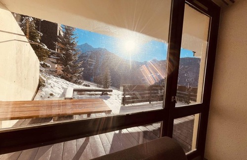 Plan Peisey Apartment | 150m from resort center, 2nd floor, terrace, tv, ski locker, 45m², Peisey-Vallandry