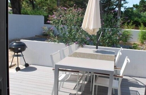 La Gueriniere Villa | 150m FROM THE SEA VERY APPROXIMATE HOUSE 70m² 6 persons (2 bedrooms) (beach fishing.