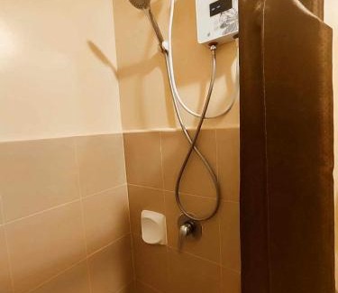 Mandurriao Apartment | 1517 Tower 4 Atria Manduriao Comfy, Cozy, Central