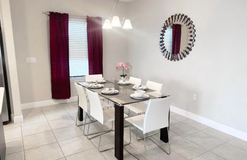 Haines City House | 158KB - Balmoral Resort
