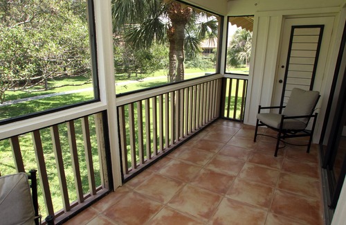 Hunt Club Villa | 159 Villa Kerrie