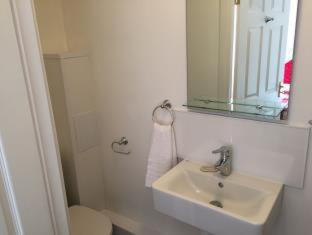 Leith Bed & Breakfast | 16 Pilrig Guest House