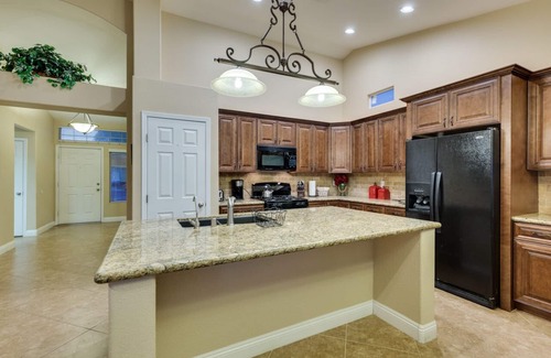 Elkhorn House | *1600 Sq Ft 3 Bed 2 Bath 1 Story Private Pool