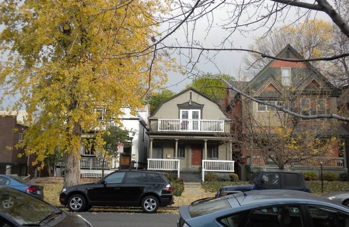 City Park West Apartment | 1640 Franklin Spacious, Clean, Comfort Quiet Neighborhd, Walk/Bike dwntwn