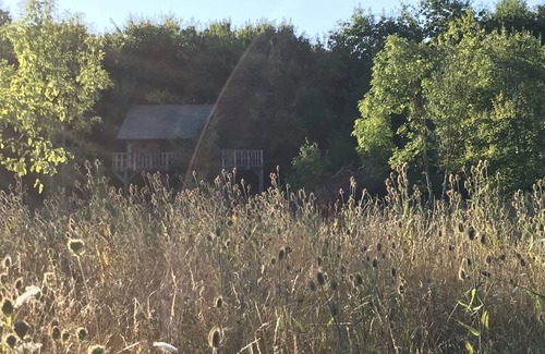 Boitron Cottage | 17th century estate surrounded by moats in the heart of the Regional Park