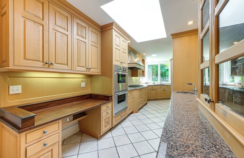 Weston Apartment | 18 Mi to Boston - Stylish Unit in Upscale Enclave!