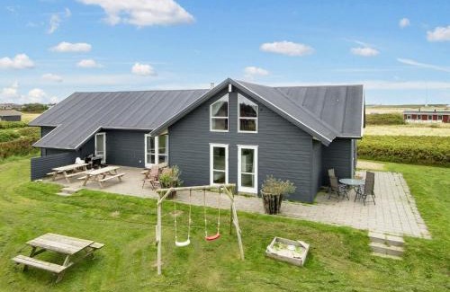 Vrist Strand House | 18 person holiday home in Harboøre