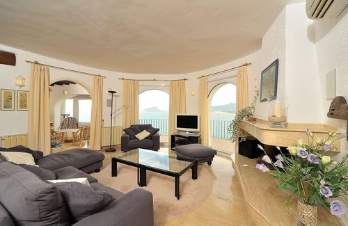 El Portet Villa | 180 m² Villa ∙ 4 bedrooms ∙ 8 guests