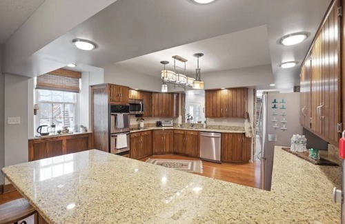Heath Other | 1800's Totally restored Estate w/5 bedrooms, pool, hot tub, and pickle ball!
