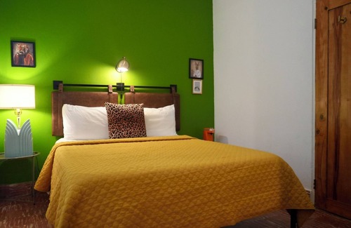 Santurce House | 1818 Studios on Calle Loíza