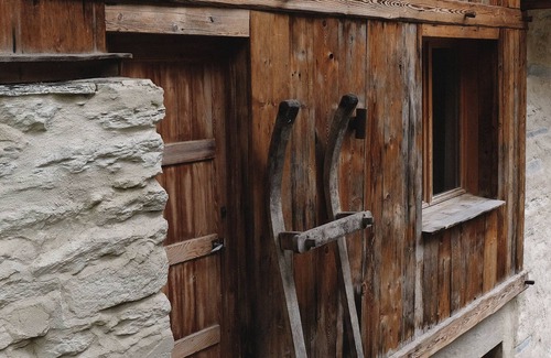 Sainte-Foy-Tarentaise Ski Chalet | 18th-century renovated chalet in charming Alpine hamlet