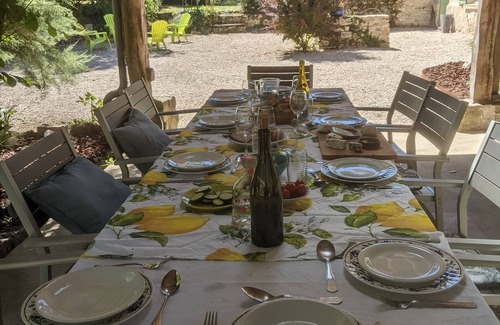 Priez Cottage | 18th Century property 1h from Paris