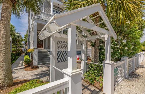 Saint Simons Island House | 19 Coast - Oleander Cottage