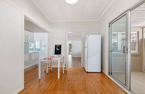 Sans Souci Apartment | 19-Guest Dual Home Near Beach
