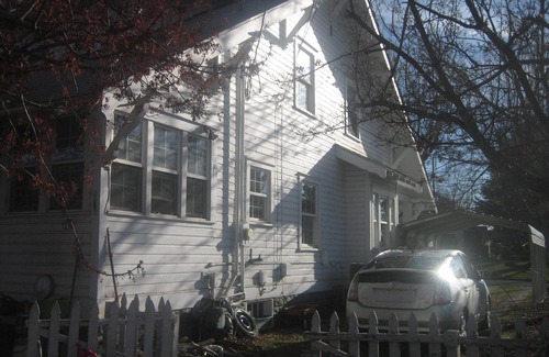 Yakima House | 1920's Farmhouse