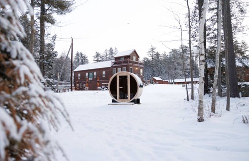 Bethlehem Ski Chalet | 1Bedroom Log Cabin Lodge