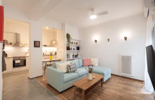 Kerameikos Apartment | 1BR Next to Metro Modern Comfort