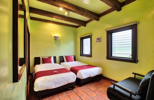 Nakama Hotel | 1F Poolside Twin Room Kitchen Pets not allowed/Kunigami-gun Okinawa