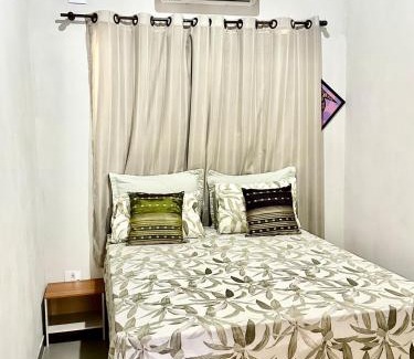 Bexiga House | 1Km Beach Curral Air-conditioning Nos 5 Bedrooms