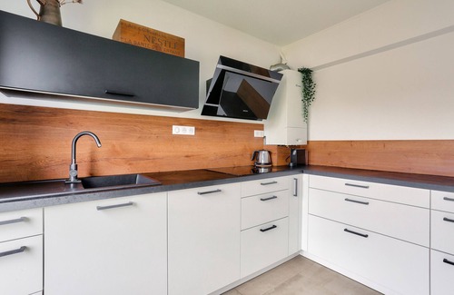 Dinard Ski Chalet | 1km Prieuré Beach - Dinard- House for 6
