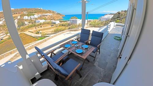 Paraga House | 1Path Pelican Mykonos Super Paradise Beach House
