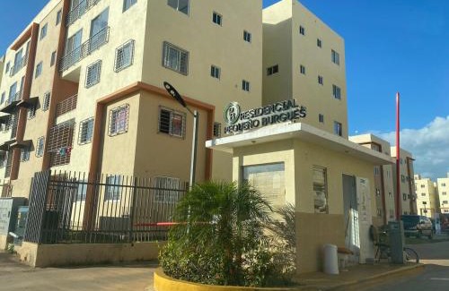 Santo Domingo Este Apartment | 1st floor 3 Bedrm 2 Baths AC Condo near airport