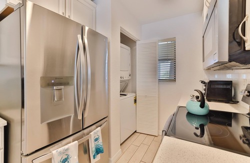 Bouchelles Island Condo | 2/2 Riverfront Condo at Bouchelle Island