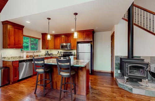 Bigfork House | +2-acre home with firepit, grill, & wood stove, kayaks, lawn games, & views