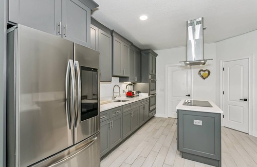 Gulf Breeze House | 2 Acre Retreat |Gulf Views |2 King Suites |Pet friendly |5BR Gulf Breeze Retreat |Near Navarre Beach