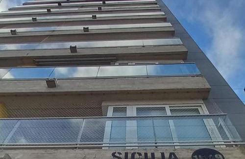 Punta Mogotes Apartment | 2 amb Balcón y parrilla en Mogotes frente al ACA