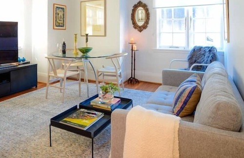 Woollahra Apartment | 2 Bdrm Art Deco Apt Stroll To Bondi Junction