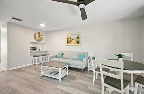 St. Augustine Beach Apartment | 2 Bed/2 Bath Beach Condo