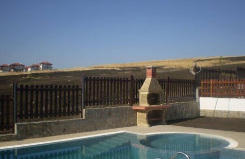 Aheloy Villa | 2 Bed, 2 bath villa with private pool on The Vineyards Spa Resort