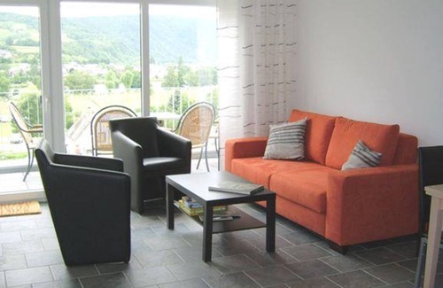 Senheim Apartment | 2-bed apartment "Pinot Noir Cabinet" - Vornhecke Winery
