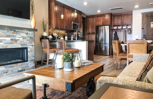 The Highlands Apartment | 2 Bed BRECKENRIDGE LUXURY SKI RESORT - Welk Resorts
