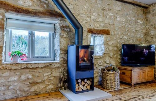 Bonsall House | 2 Bed in Bonsall 83435