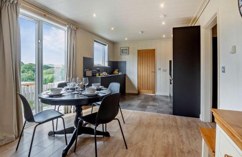 Llangelynin House | 2 Bed in Conwy 50287