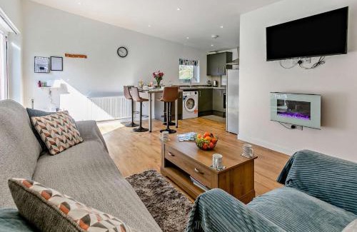 Camborne House | 2 Bed in Portreath 82635