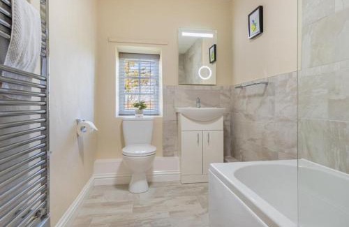 Keswick House | 2 Bed in Underskiddaw SZ199