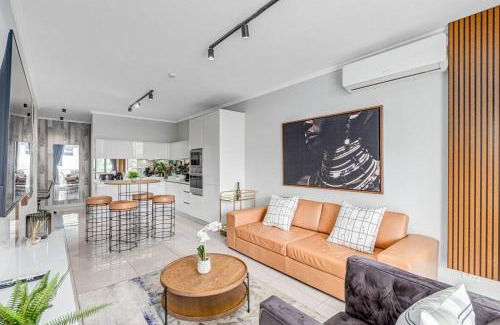 Greater Johannesburg Metropolitan Area Apartment | 2 Bed Luxury Apartment, Ellipse, Waterfall