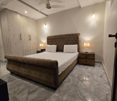 Lahore Apartment | 2 Bed Luxury Furnished Apartment In DHA Phase 8-Lahore